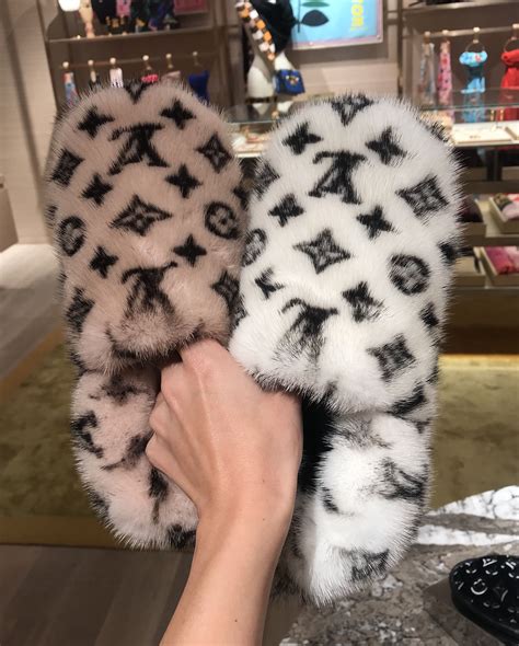 louis vuitton fluffy slippers|louis vuitton monogram sliders.